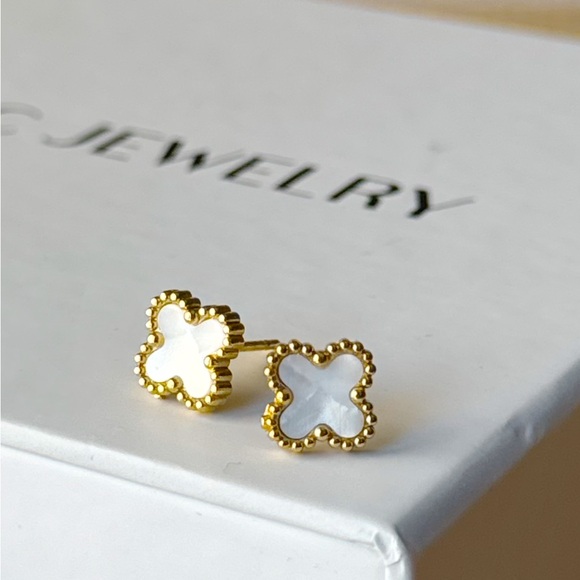Petite Clover Earrings Stainless Steel Gold Tone MOP - Picture 1 of 10